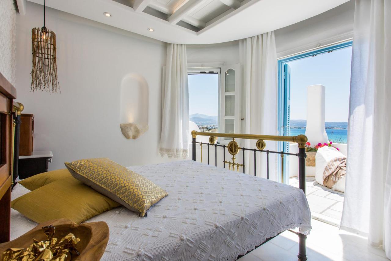 Naxian Riviera Exclusive Seafront Suites, Junior Suite Agios Prokopios  Dış mekan fotoğraf